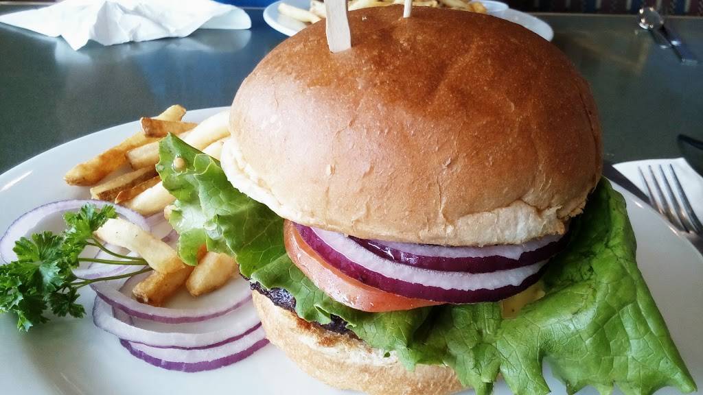 Bobs Big Boy | restaurant | 8876 Corbin Ave, Northridge, CA 91324, USA | 8187722627 OR +1 818-772-2627