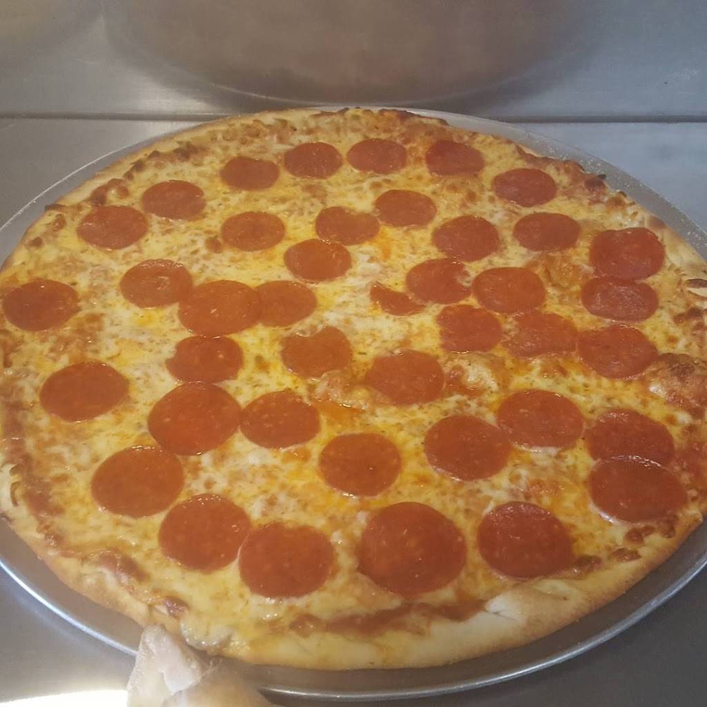 Marios Pizza | restaurant | 16170 Red Arrow Hwy, Union Pier, MI 49129, USA | 2694694633 OR +1 269-469-4633