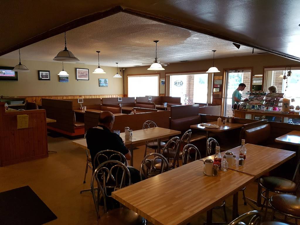 Northway Restaurant & Truck Stop | restaurant | 2493 ON-11, Oro Station, ON L0L 2E0, Canada | 7054872266 OR +1 705-487-2266