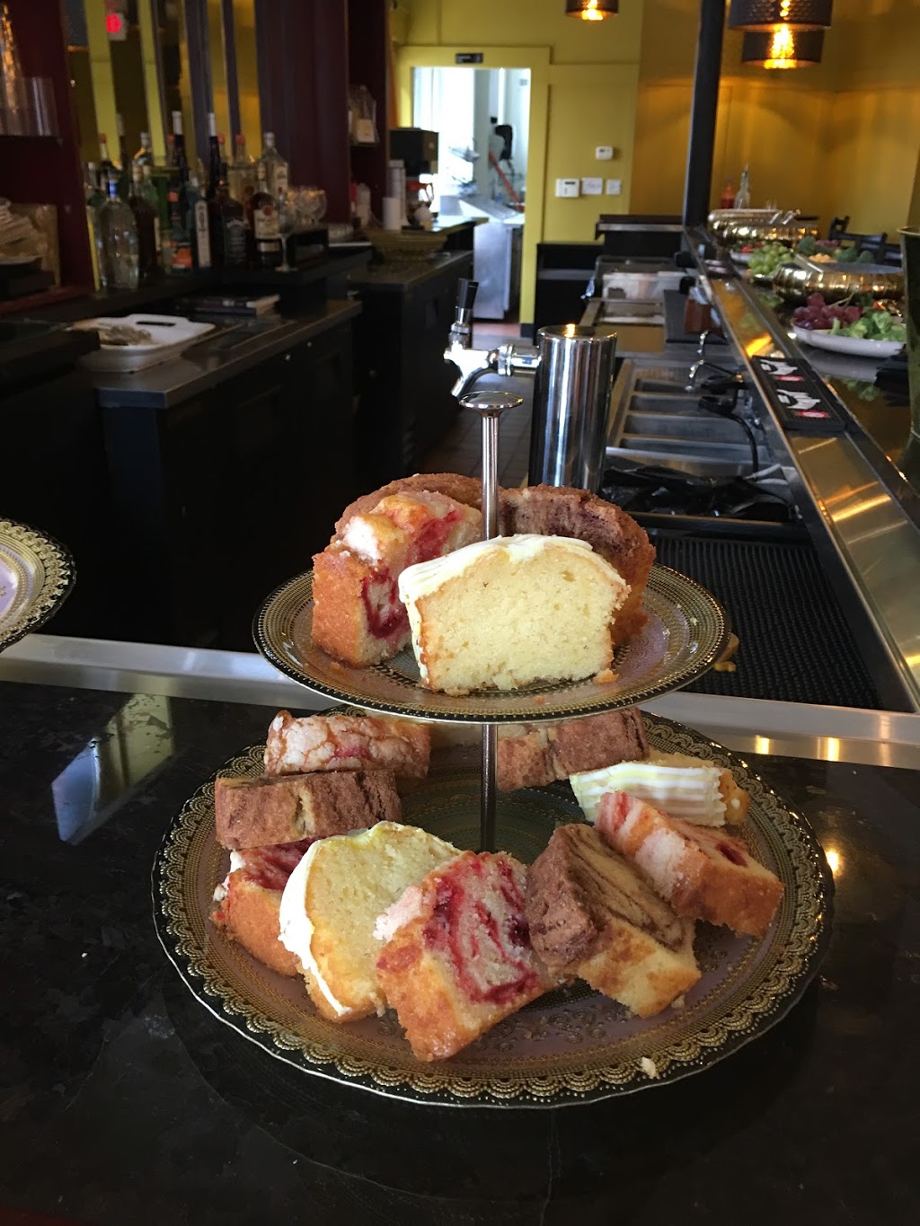 Creole With A Splash Of Soul | restaurant | 4353 Manchester Ave, St. Louis, MO 63110, USA | 3143492385 OR +1 314-349-2385