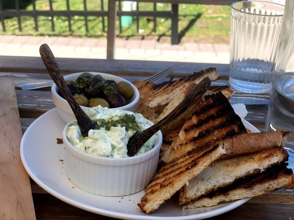 The Red Bud Cafe | cafe | 317 Seabreeze Blvd, Daytona Beach, FL 32118, USA | 3863108512 OR +1 386-310-8512