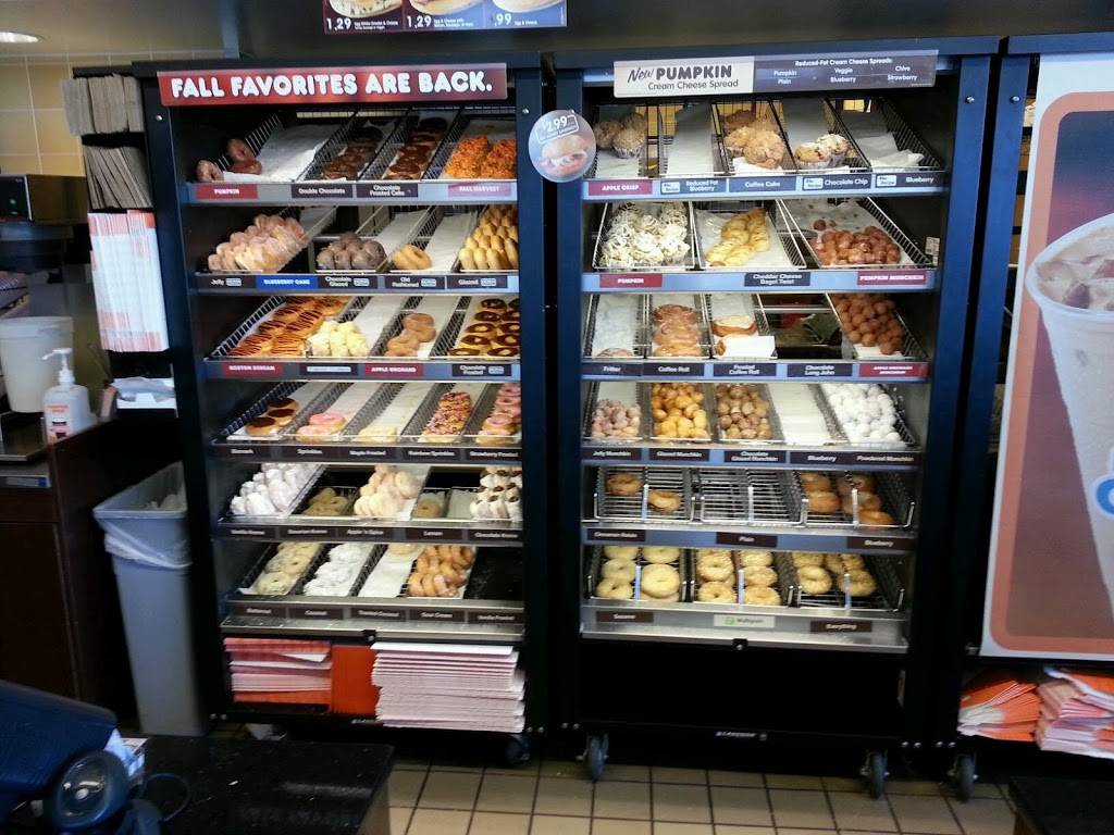 Dunkin | cafe | 13 Commerce Dr, Brownsburg, IN 46112, USA | 3178524380 OR +1 317-852-4380