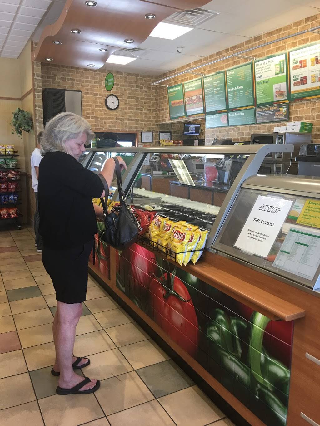 Subway Restaurants | restaurant | 101 S. Rt 53, Gardner, IL 60424, USA | 8152372300 OR +1 815-237-2300