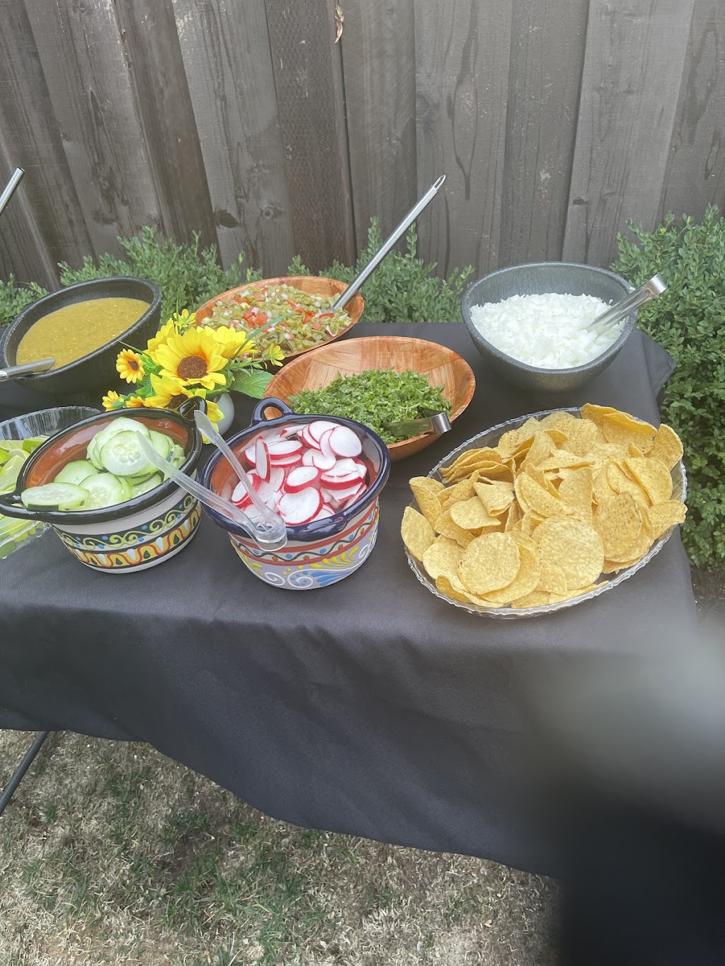 La Tortilla Taco Truck | restaurant | 745 85th Ave, Oakland, CA 94621, USA | 5106743180 OR +1 510-674-3180