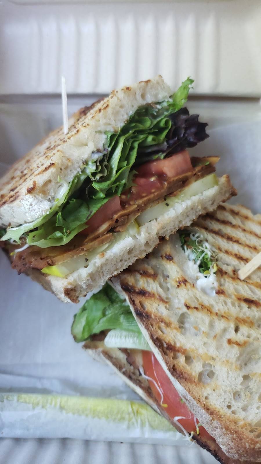 Berben & Wolffs | restaurant | 227 Lark St, Albany, NY 12210, USA | 5185995306 OR +1 518-599-5306