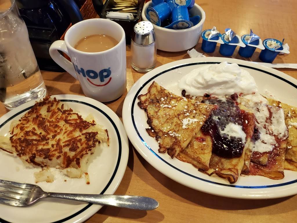 IHOP | restaurant | 913 N Dobson Rd, Mesa, AZ 85201, USA | 4806100792 OR +1 480-610-0792