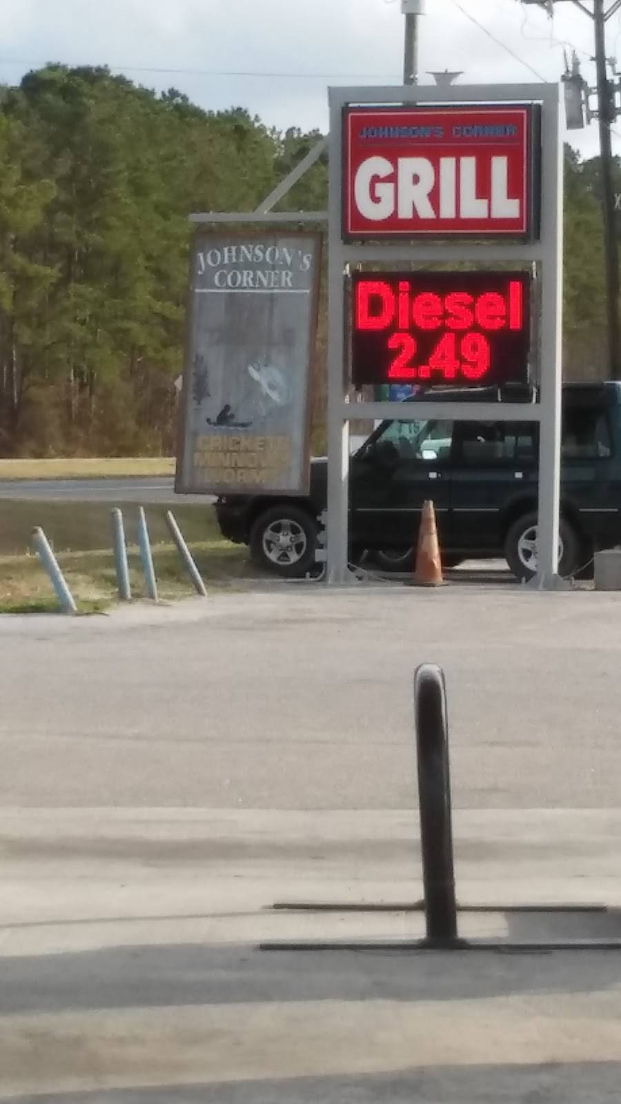 Johnson Corner Grill | restaurant | 9031 US-421, Currie, NC 28435, USA | 9102594367 OR +1 910-259-4367