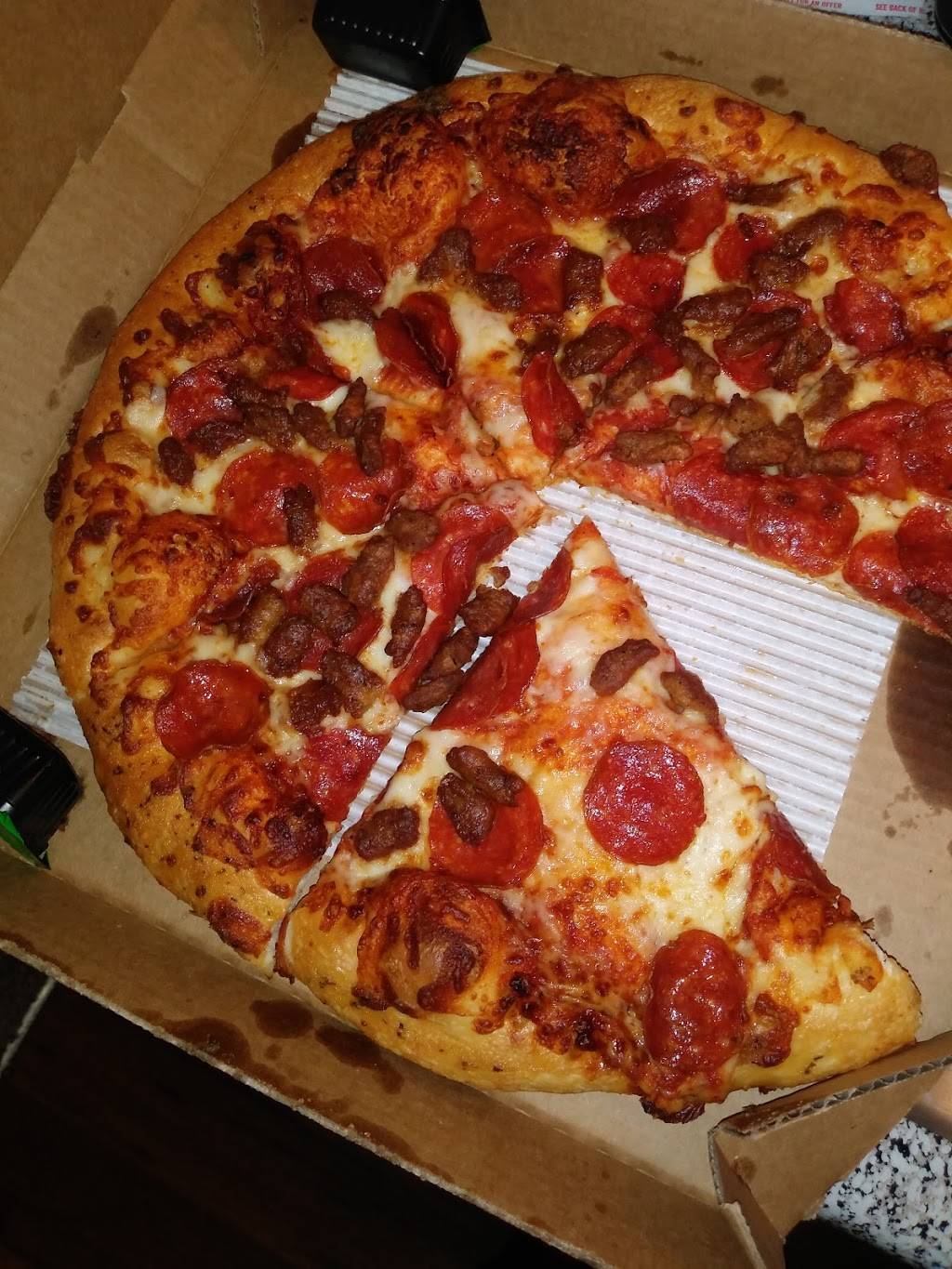 Pizza Hut | restaurant | 2226 N Collins St, Arlington, TX 76011, USA | 8174607000 OR +1 817-460-7000