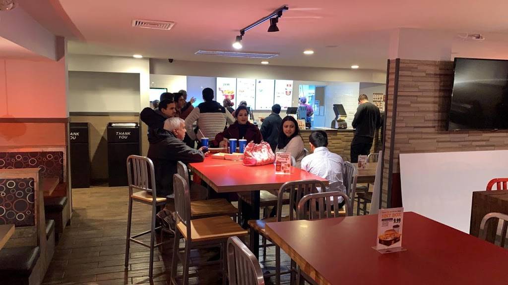 HNT Chicken | restaurant | 477 Franklin Mills Cir, Philadelphia, PA 19154, USA | 2156374800 OR +1 215-637-4800