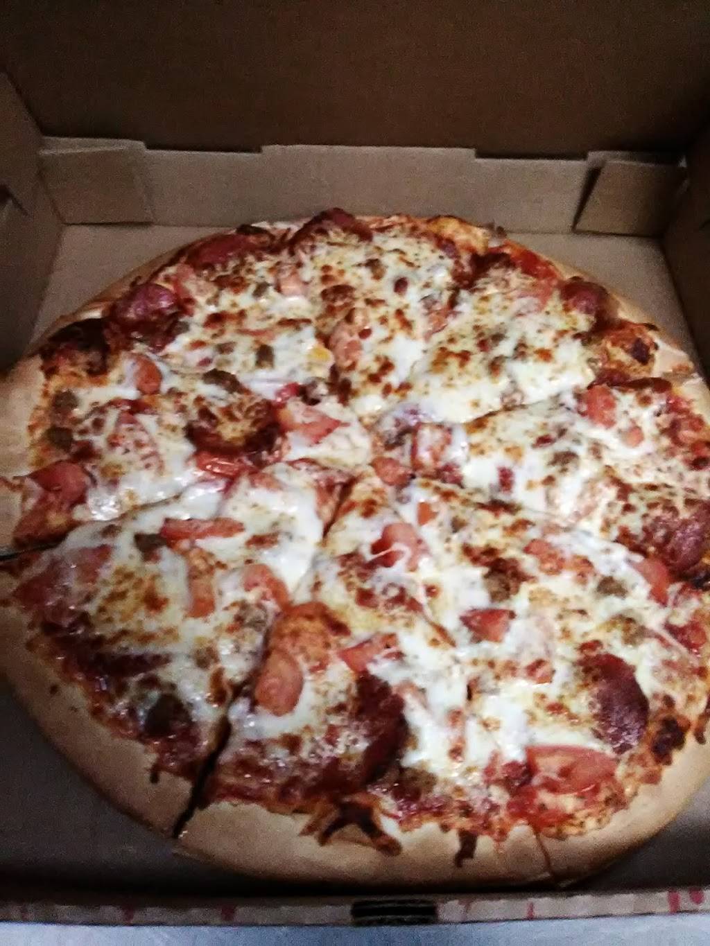 Saylors Main Street Pizzeria | restaurant | 305 N Main St, Watervliet, MI 49098, USA | 2694635555 OR +1 269-463-5555