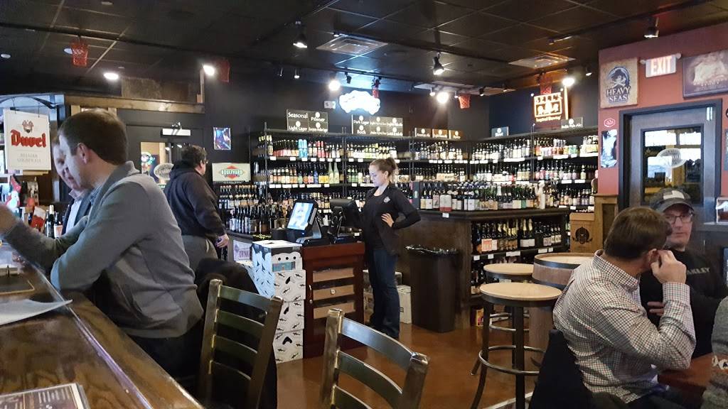 Winking Lizard Tavern | restaurant | 496 Polaris Pkwy, Westerville, OH 43082, USA | 6144233616 OR +1 614-423-3616