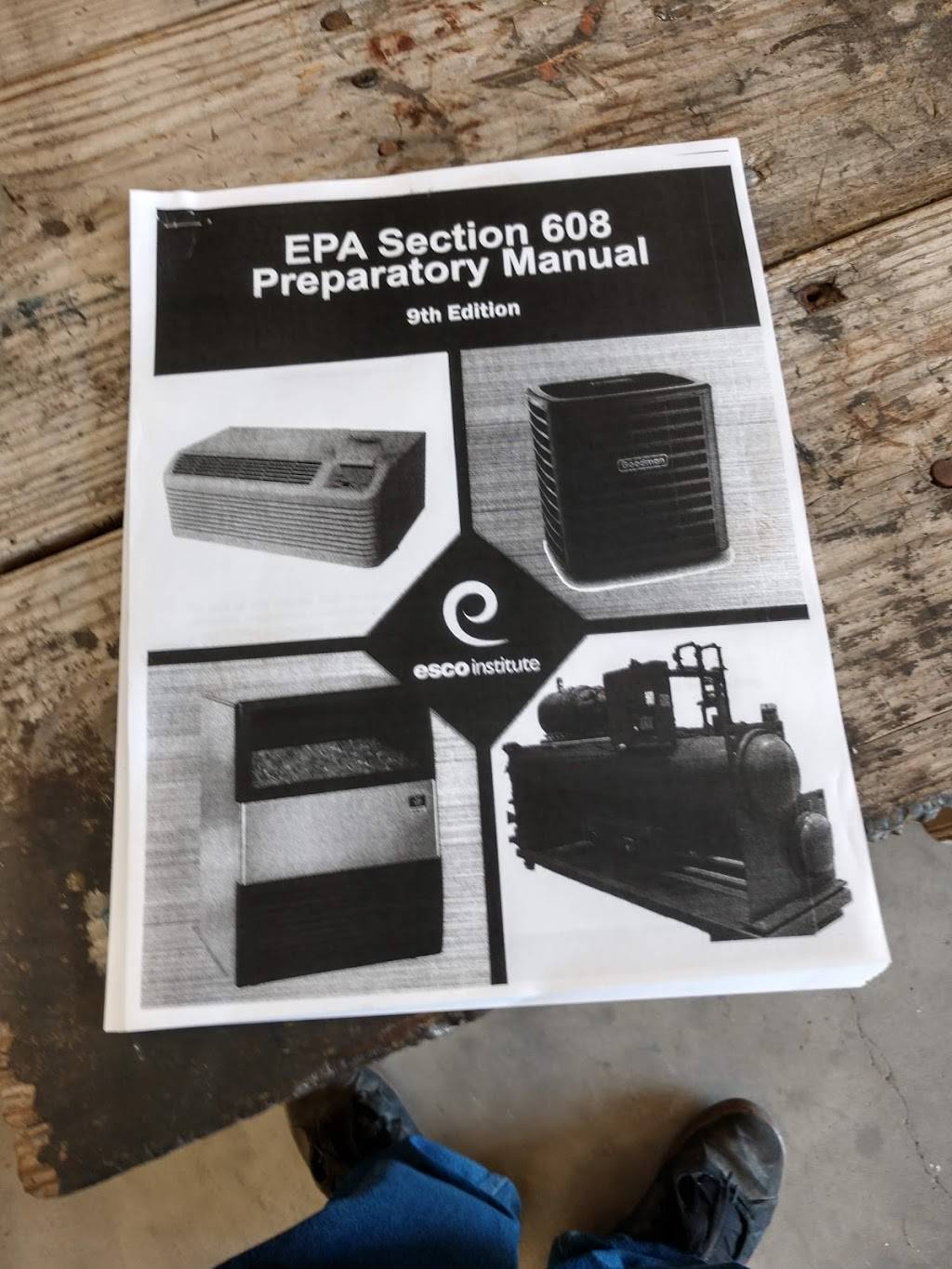 Jaws Bar-B-Que | restaurant | 1448 Rev. Raymond Scott Ave, Port Arthur, TX 77640, USA | 4099856601 OR +1 409-985-6601