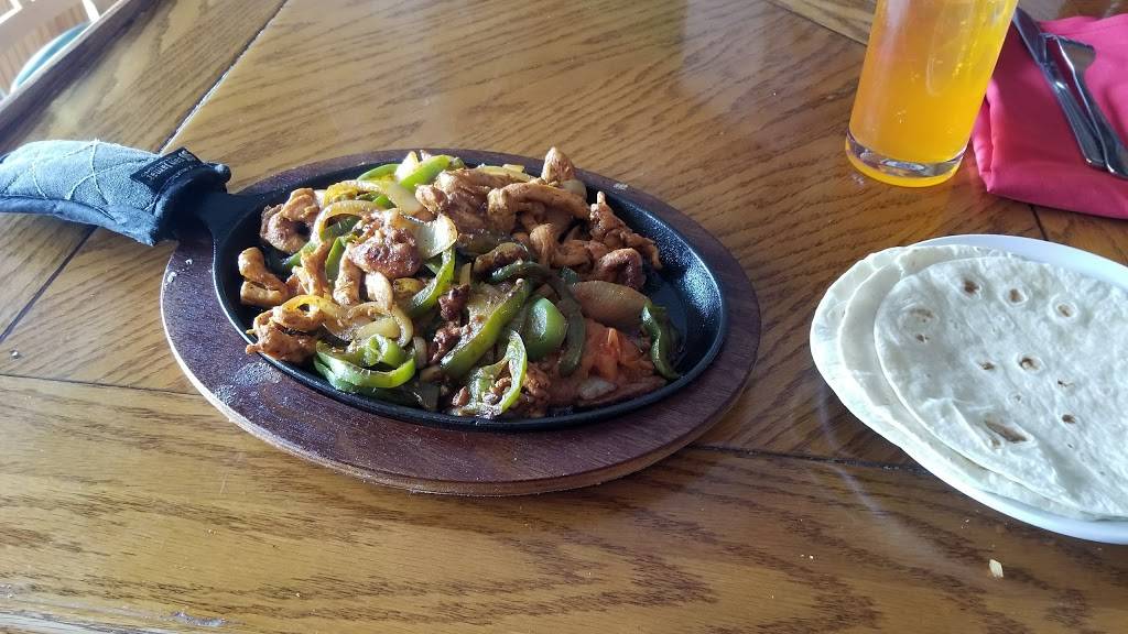 El Azteca | restaurant | 117 S Main St, Florida, NY 10921, USA | 8456514321 OR +1 845-651-4321