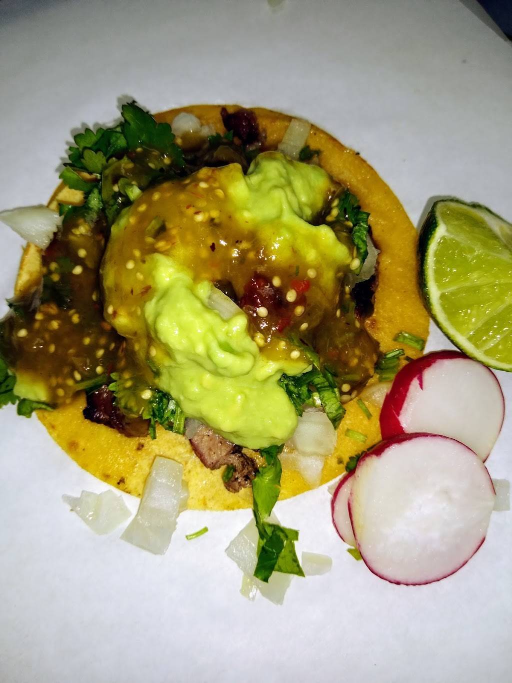 El Pirata Taco Grill | restaurant | 7704 Pearblossom Hwy, Littlerock, CA 93543, USA | 6615852215 OR +1 661-585-2215