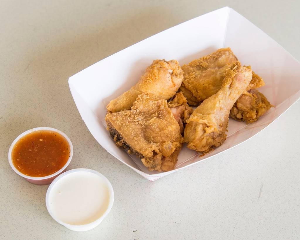 Mr Chicken | restaurant | 7077 Brookfield Plaza, Springfield, VA 22150, USA | 7038663003 OR +1 703-866-3003