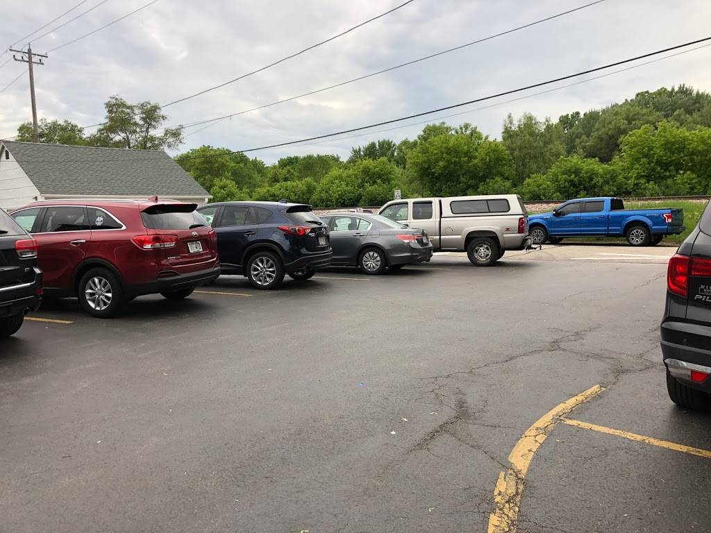 Docs Dry Dock | restaurant | N38W27091 Parkside Rd, Pewaukee, WI 53072, USA | 2626919947 OR +1 262-691-9947