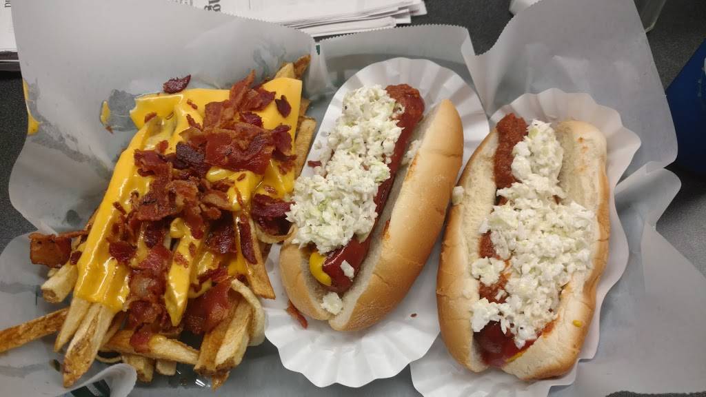 The Whistling Pig | restaurant | 2423 Pineview Dr, Lancaster, SC 29720, USA | 8032834262 OR +1 803-283-4262