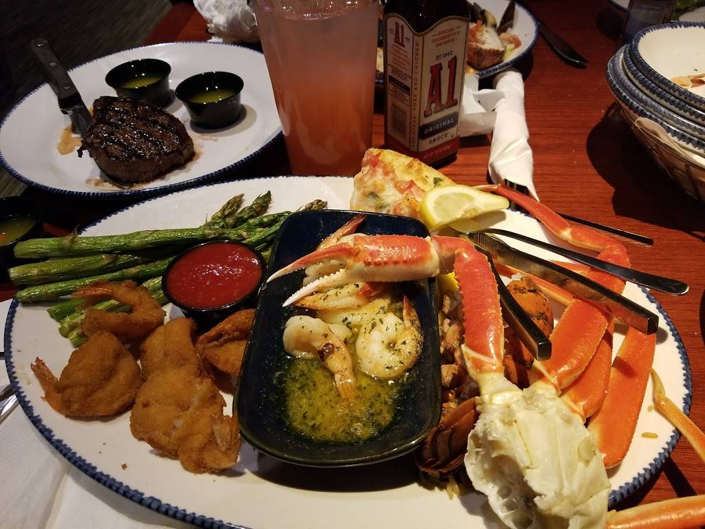 Red Lobster | restaurant | 1752 Shadeland Ave, Indianapolis, IN 46219, USA | 3173521679 OR +1 317-352-1679