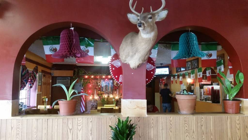 Hacienda Los Gutierrez | restaurant | 640 Gostlin St, Hammond, IN 46327, USA | 2199379902 OR +1 219-937-9902