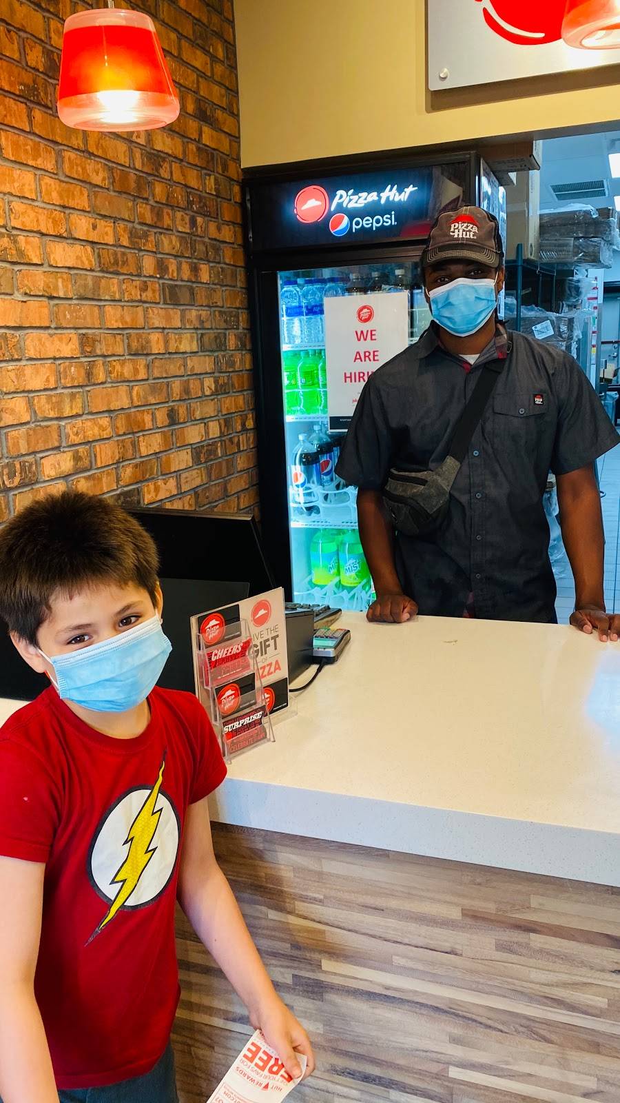 Pizza Hut | meal takeaway | 3950 S Mountain Vista St, Las Vegas, NV 89121, USA | 7028593095 OR +1 702-859-3095