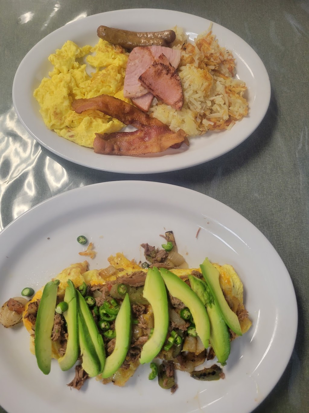 Rise and Shine | restaurant | 3388 10th St, Gering, NE 69341, USA | 3085750474 OR +1 308-575-0474