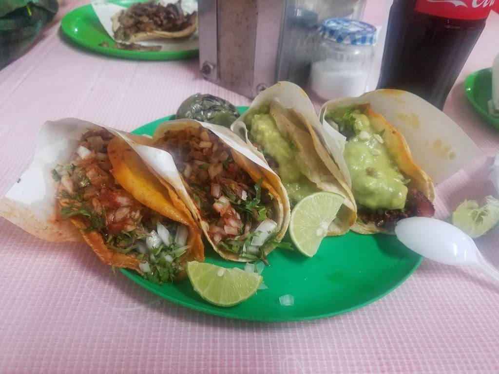 Tacos el Poblano Otay | restaurant | Sin nombre No. 29 17521, Garita de Otay, Tijuana, B.C., Mexico | 016641376588 OR +52 664 137 6588