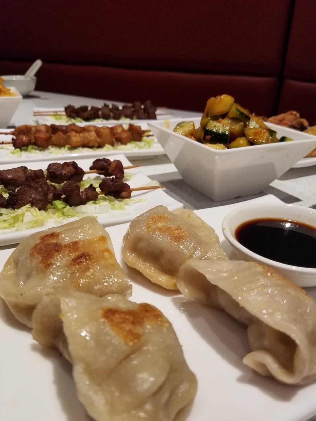 Hot Pot Delight | restaurant | 859 E Nerge Rd, Roselle, IL 60172, USA | 6302833389 OR +1 630-283-3389