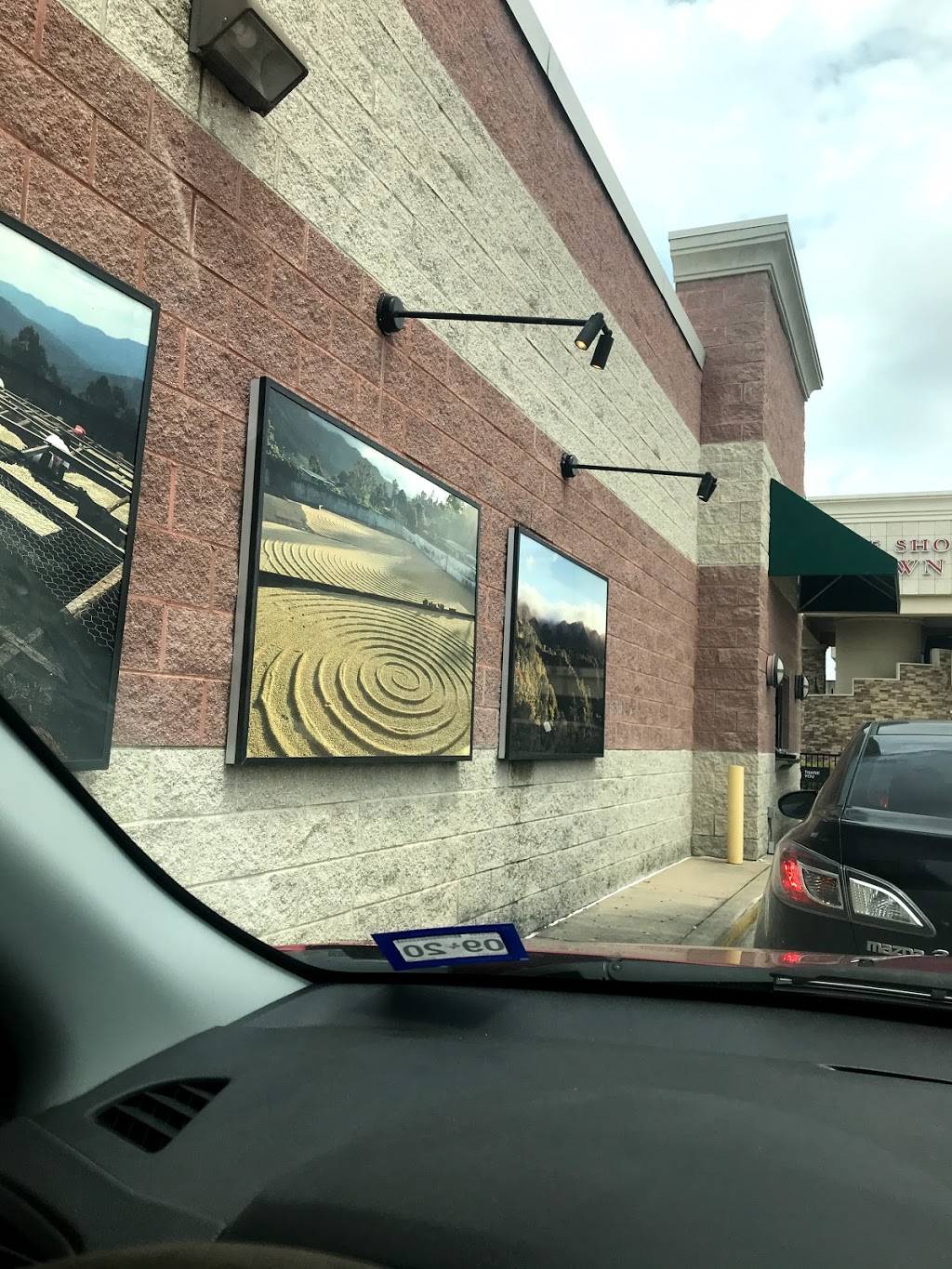 Starbucks | cafe | 5162 Rufe Snow Dr, North Richland Hills, TX 76180, USA | 8176561980 OR +1 817-656-1980