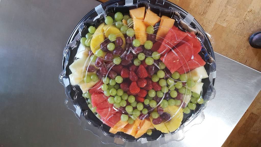 J&J Farm Produce and Deli | restaurant | 476 Parkers Mill Rd, Somerset, KY 42501, USA | 6064852420 OR +1 606-485-2420