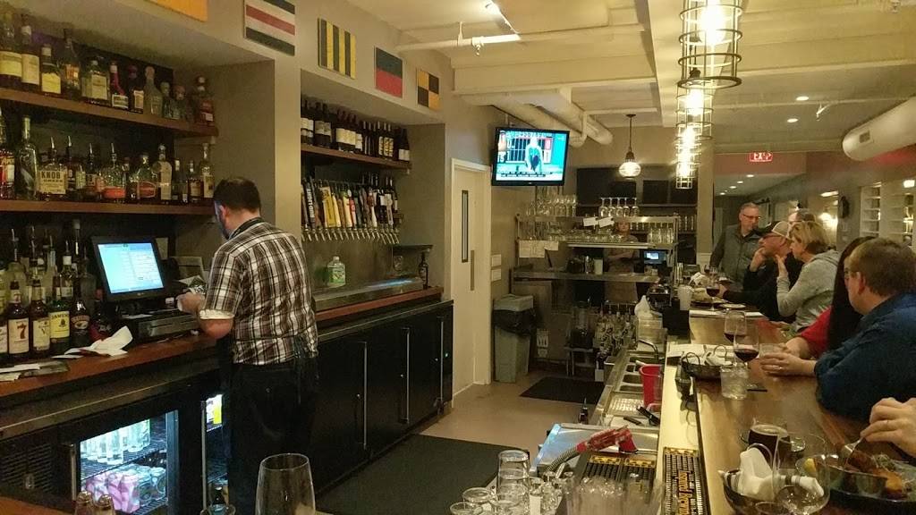 Cove lakeside bistro | restaurant | 9110 Portage Rd, Portage, MI 49002, USA | 2693505380 OR +1 269-350-5380