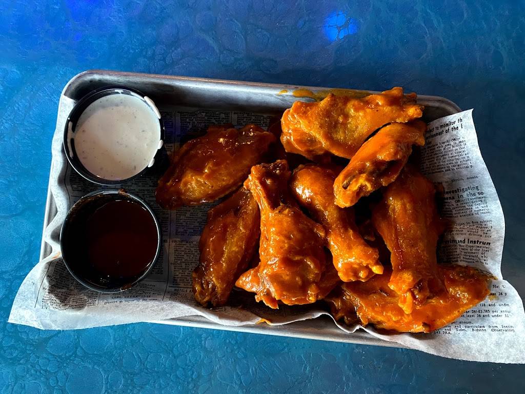 Lenerds Bar & Grill | restaurant | 2501 Coon Rapids Blvd NW, Coon Rapids, MN 55433, USA | 7634323245 OR +1 763-432-3245