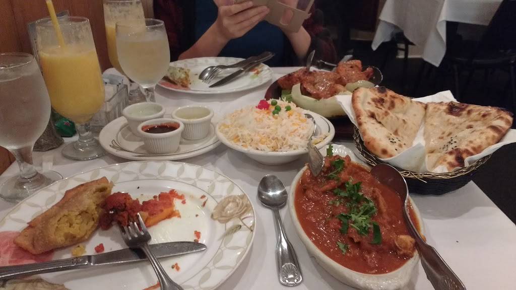 Aatish On the Hill | restaurant | 4322, 609 Pennsylvania Ave SE, Washington, DC 20003, USA | 2027335026 OR +1 202-733-5026