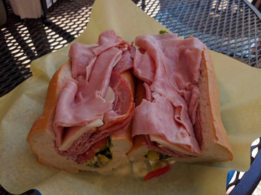 Plaza Deli | restaurant | 140 S Hope Ave A105, Santa Barbara, CA 93105, USA | 8056824410 OR +1 805-682-4410