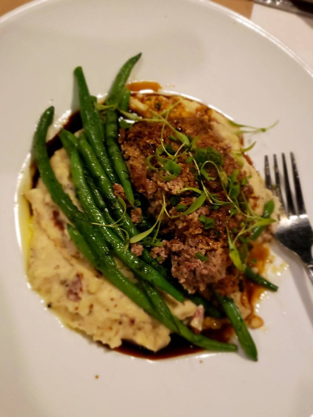 The Lucky Rooster Kitchen and Bar | restaurant | 841 William Hilton Pkwy Unit A, Hilton Head Island, SC 29928, USA | 8436813474 OR +1 843-681-3474