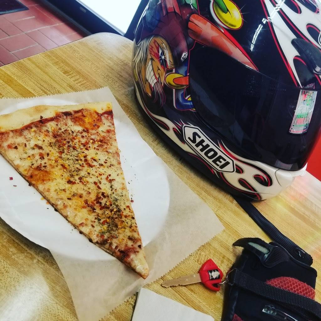 Caterina Pizza | restaurant | 3035 Fulton St, Brooklyn, NY 11208, USA | 7182772571 OR +1 718-277-2571