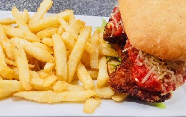 Capitol Restaurant | restaurant | 55 Main St, North Adams, MA 01247, USA | 4136622500 OR +1 413-662-2500