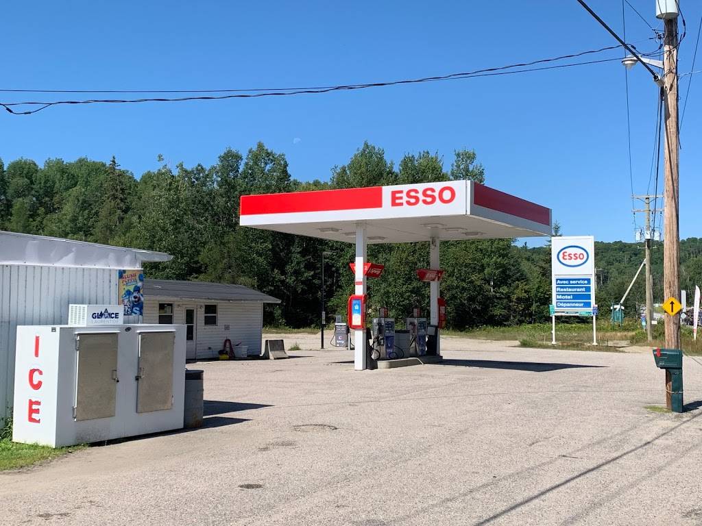 Restaurant Le Classic | restaurant | 2 QC-117, Montcerf-Lytton, QC J0W 1N0, Canada | 8194385557 OR +1 819-438-5557