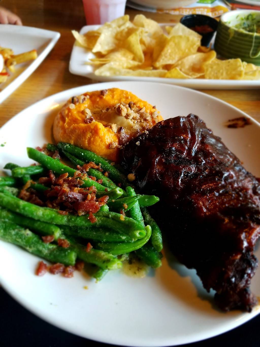 Applebees Grill + Bar | restaurant | 5331 Pleasant Ave, Fairfield, OH 45014, USA | 5139391790 OR +1 513-939-1790