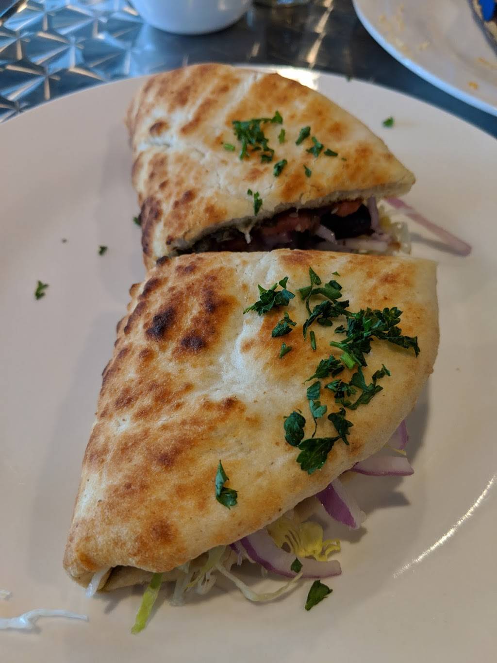 Sammys Mediterranean Café | cafe | 1130 20th Pl, Vero Beach, FL 32960, USA | 7722173897 OR +1 772-217-3897