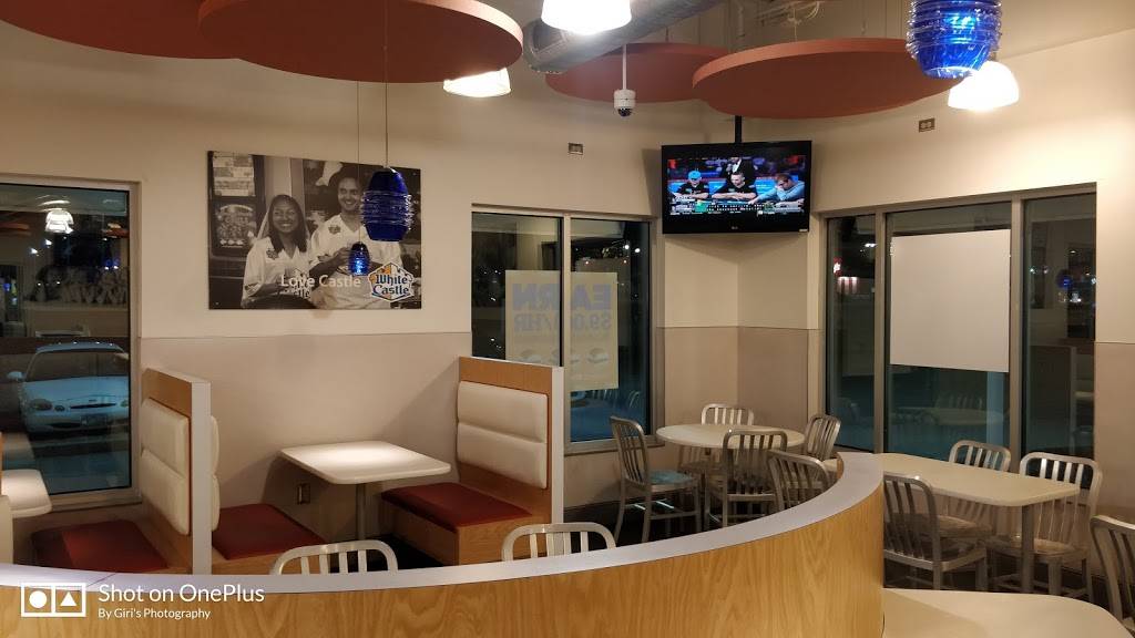 White Castle | restaurant | 3980 Hauck Rd, Sharonville, OH 45241, USA | 5137690939 OR +1 513-769-0939