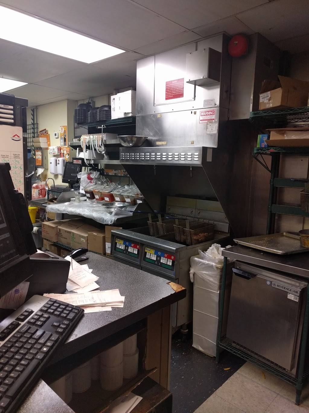 Pizza Hut | restaurant | 134 N Hamilton Rd, Gahanna, OH 43230, USA | 6144761907 OR +1 614-476-1907