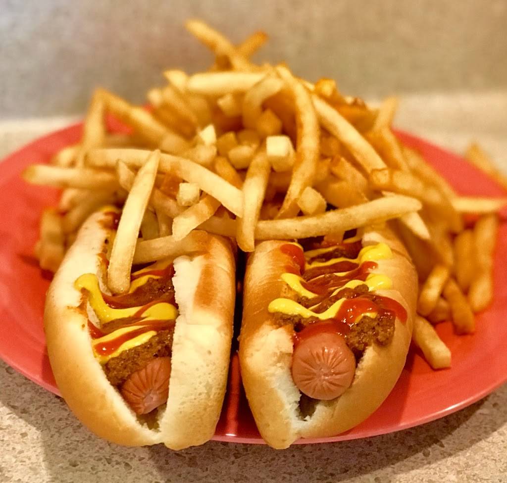 Sams Hot Dog Stand Treys Restaurant | meal takeaway | 5786 a Three Notched Rd, Crozet, VA 22932, USA | 4342828705 OR +1 434-282-8705