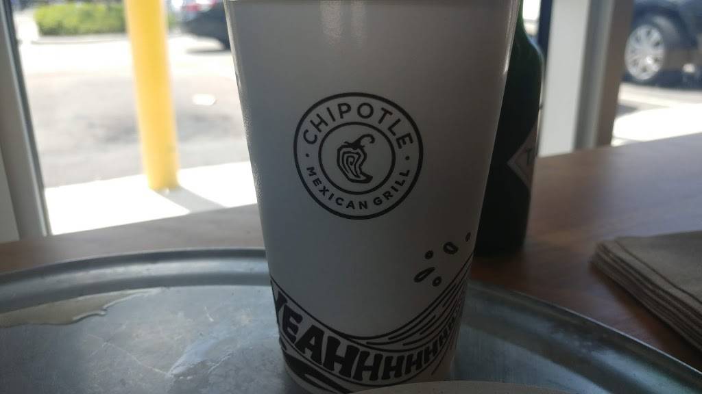 Chipotle Mexican Grill | restaurant | 2610 W Broward Blvd #104, Fort Lauderdale, FL 33312, USA | 9545838336 OR +1 954-583-8336