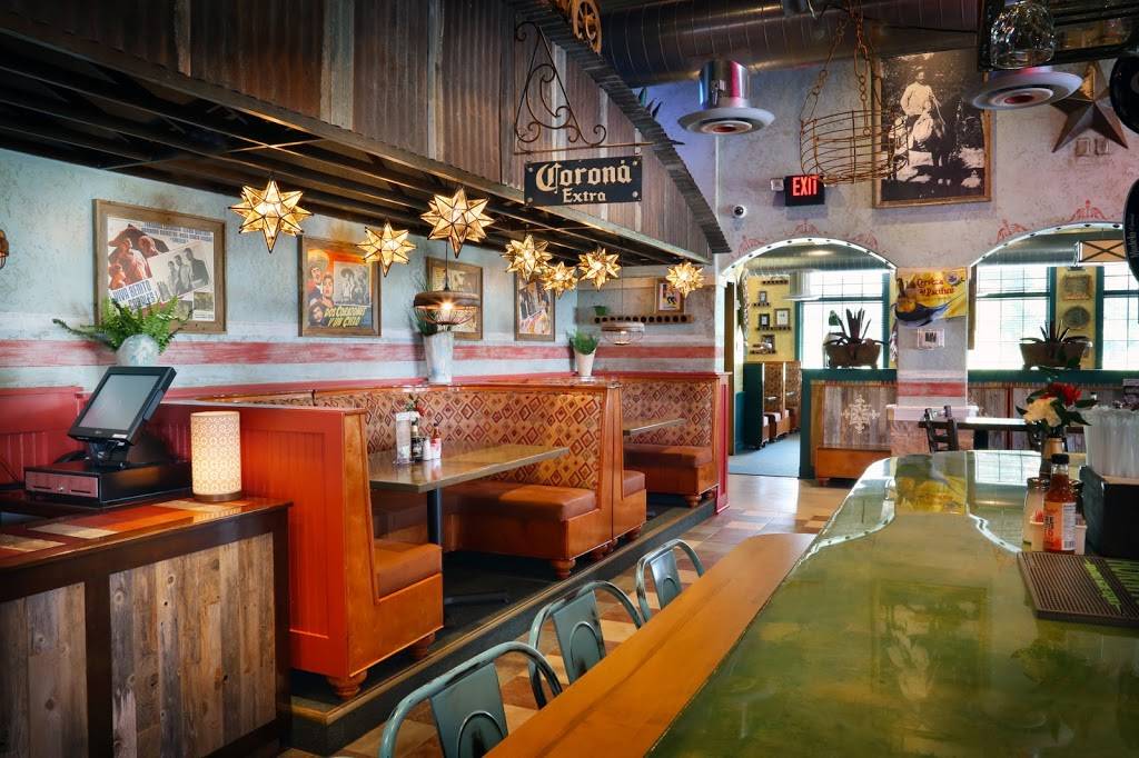 Lupe Tortilla | restaurant | 28302 US-290, Cypress, TX 77433, USA | 2817711120 OR +1 281-771-1120