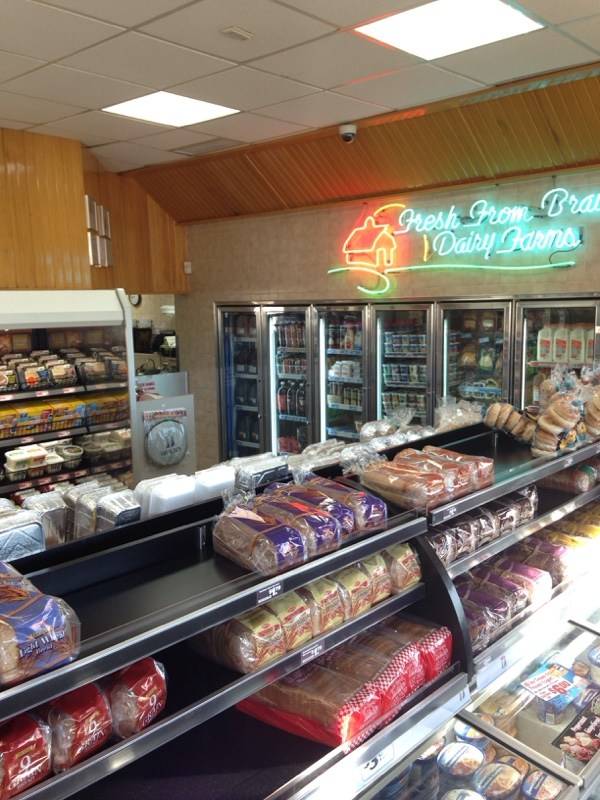 Braums Ice Cream & Burger Restaurant | restaurant | 3501 N Rangeline Rd, Joplin, MO 64801, USA | 4176235113 OR +1 417-623-5113