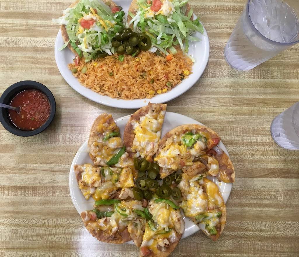 Rogelios Restaurant | cafe | 625 S L B J Dr, San Marcos, TX 78666, USA | 5123924141 OR +1 512-392-4141