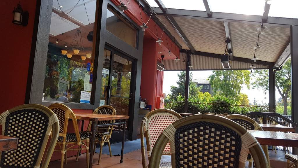 Grillys | restaurant | 493 Miller Ave, Mill Valley, CA 94941, USA | 4153813278 OR +1 415-381-3278