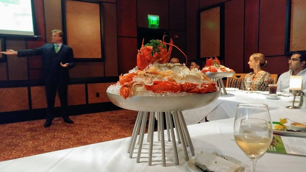 Ruths Chris Steak House | restaurant | 651 Okeechobee Blvd Suite 100, West Palm Beach, FL 33401, USA | 5615143544 OR +1 561-514-3544