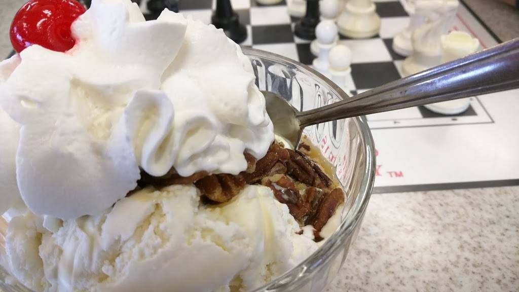 Oberweis Ice Cream and Dairy Store | restaurant | 5572 Grand Ave Suite 1, Gurnee, IL 60031, USA | 8474063000 OR +1 847-406-3000