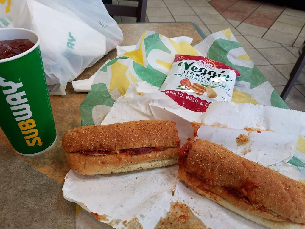 Subway | restaurant | 114 US-1, Louisville, GA 30434, USA | 4786257827 OR +1 478-625-7827